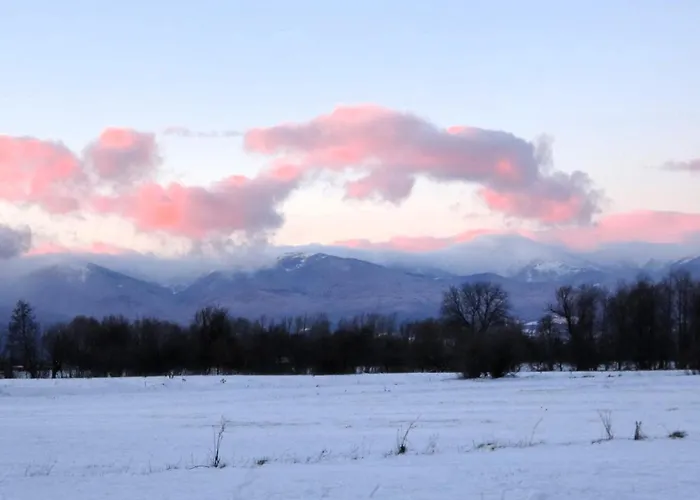 Апартаменты Mountainview Ski, & Thermal