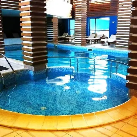 Mountainview Ski, & Thermal 班斯科